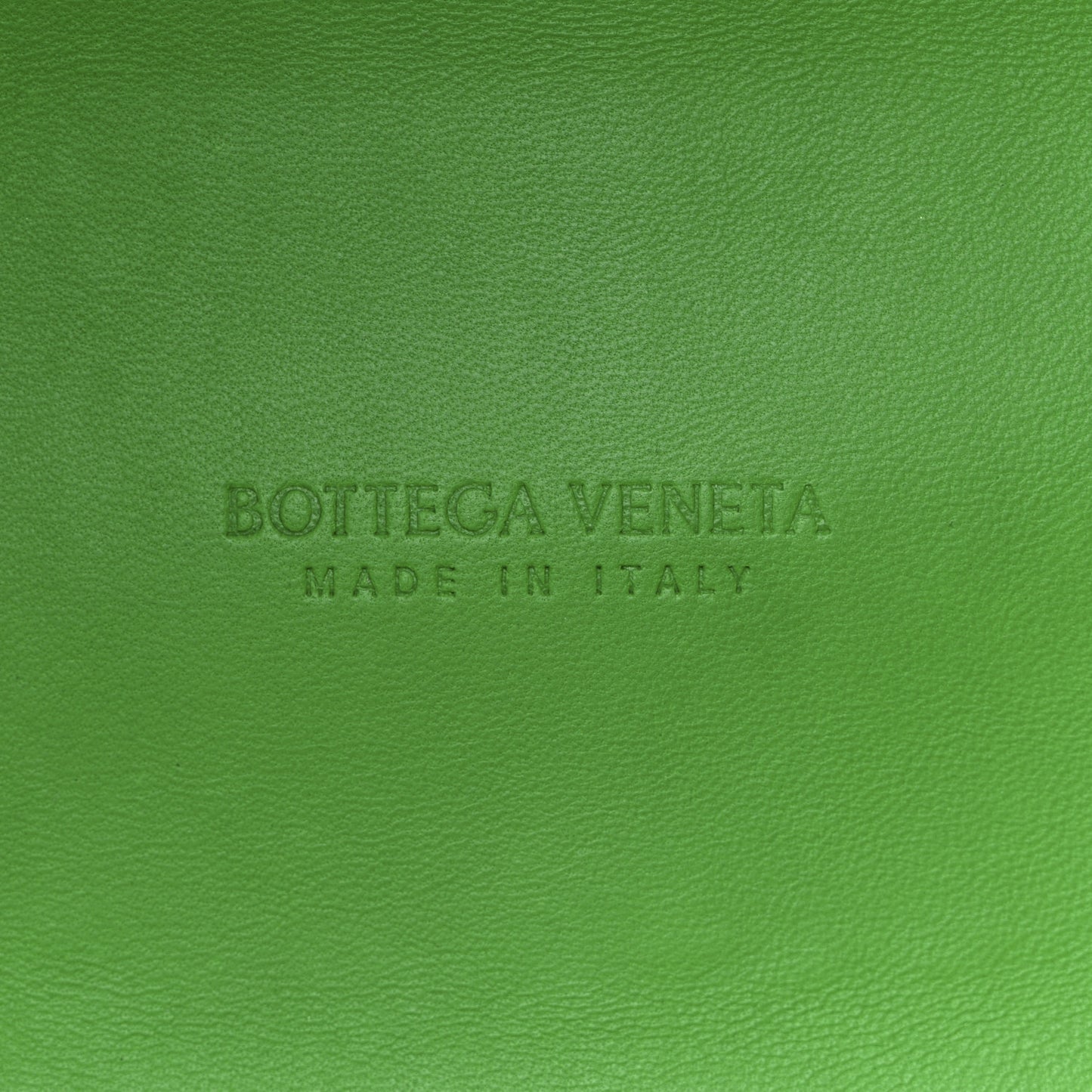 Calfskin Maxi Intrecciato Medium Arco Tote Raintree
