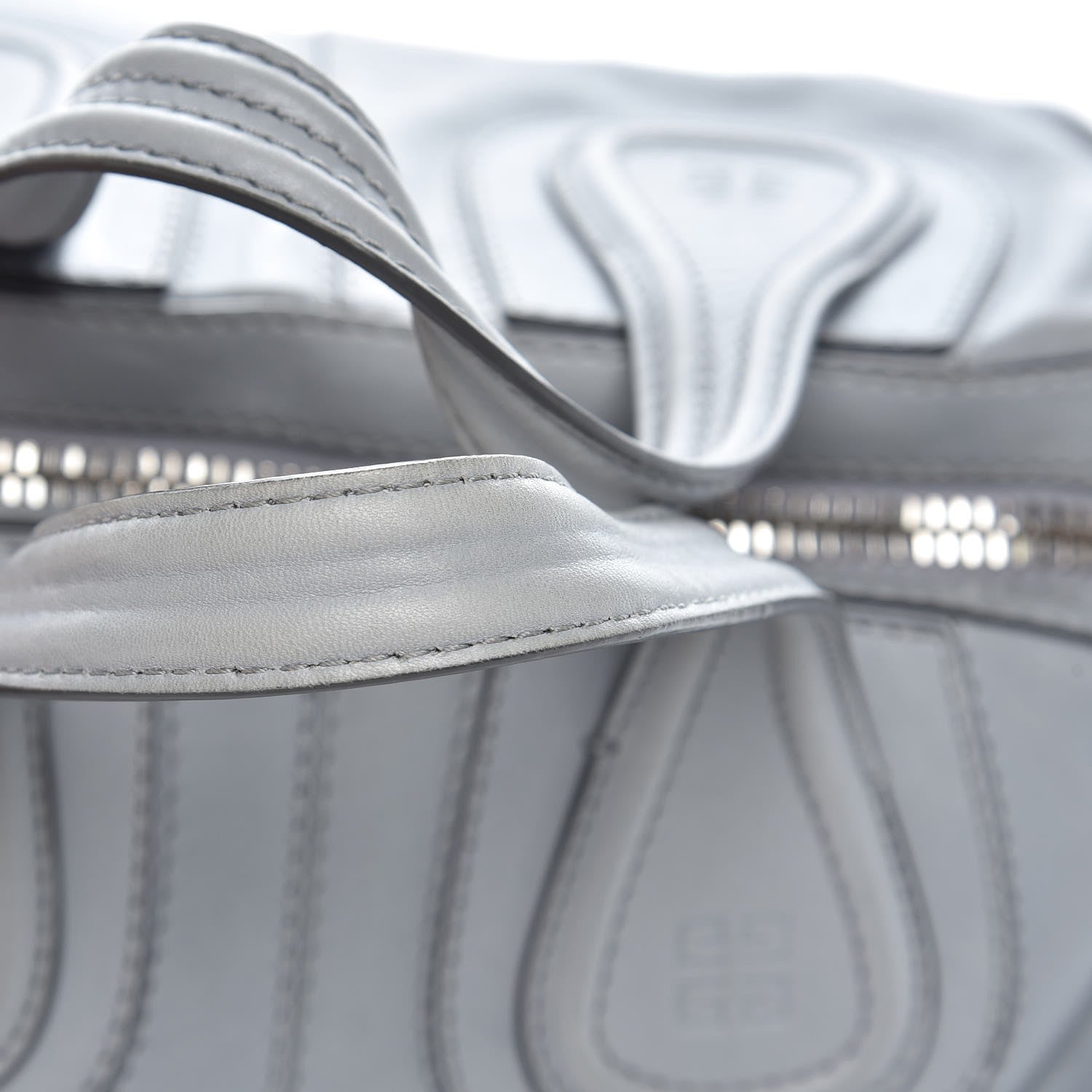 Givenchy Lambskin Medium Nightingale Pearl Grey 9 of 15