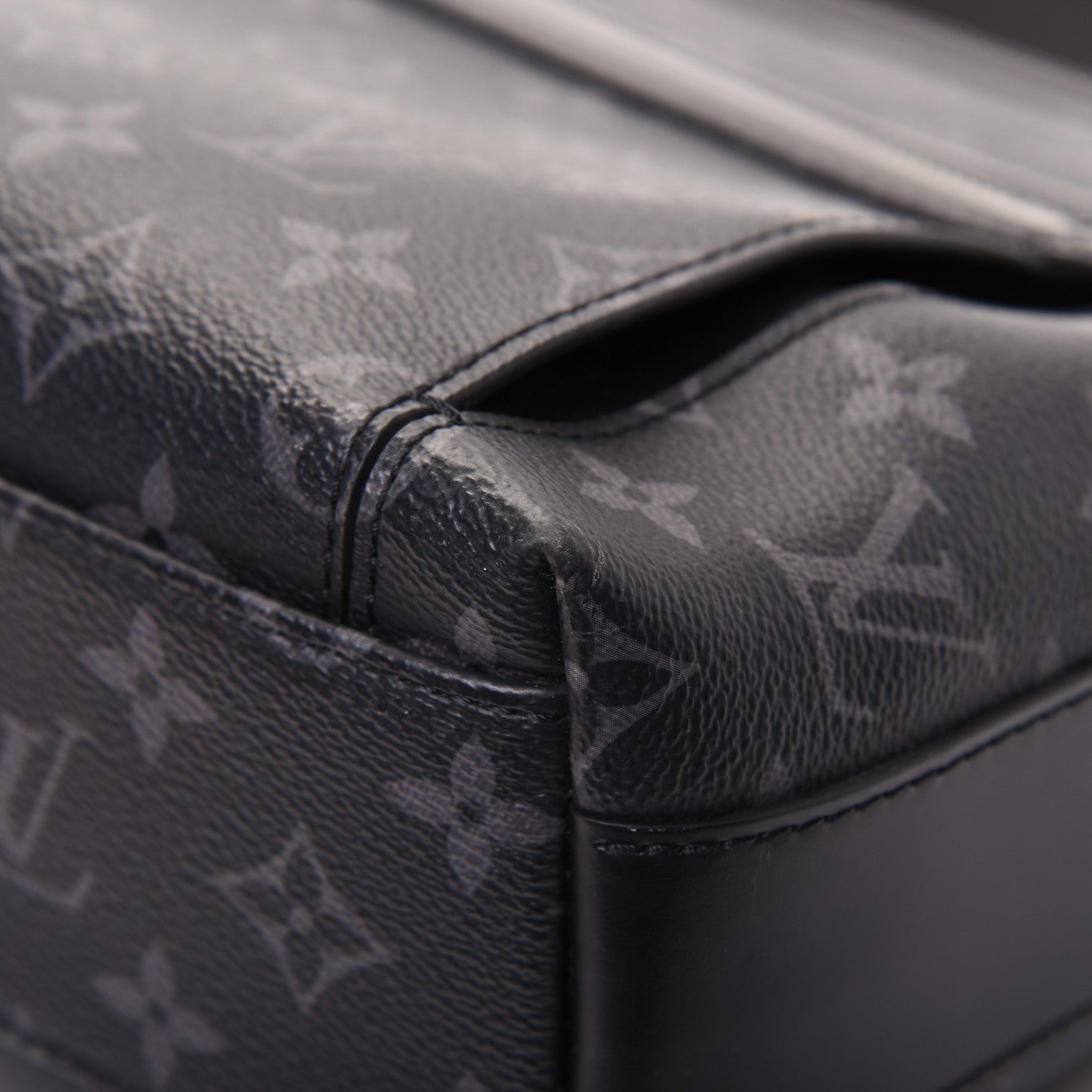 Louis Vuitton Monogram Eclipse Odyssey Messenger PM 17 of 20