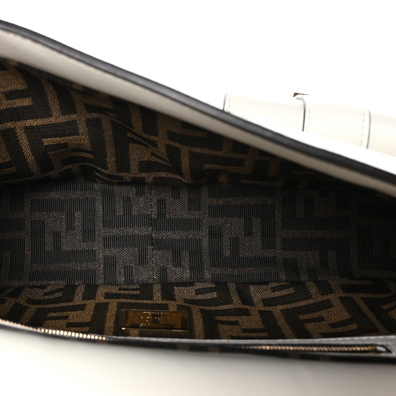 Fendi Shiny Nappa Multipocket Baguette White Ice 5 of 11