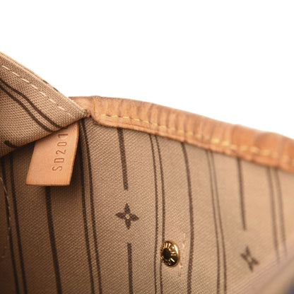 Louis Vuitton Monogram Neverfull MM 7 of 19
