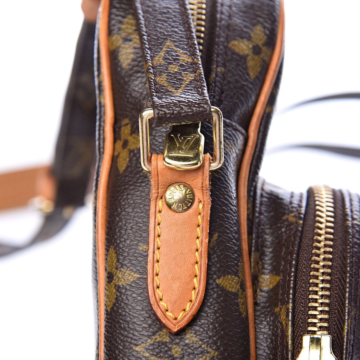Monogram Amazone