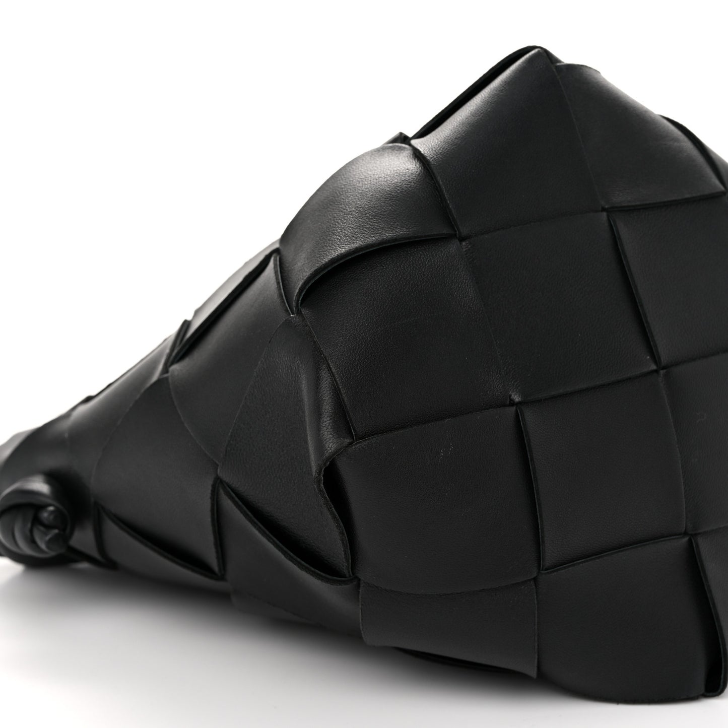Nappa Maxi Intrecciato Clasp Bucket Bag Black