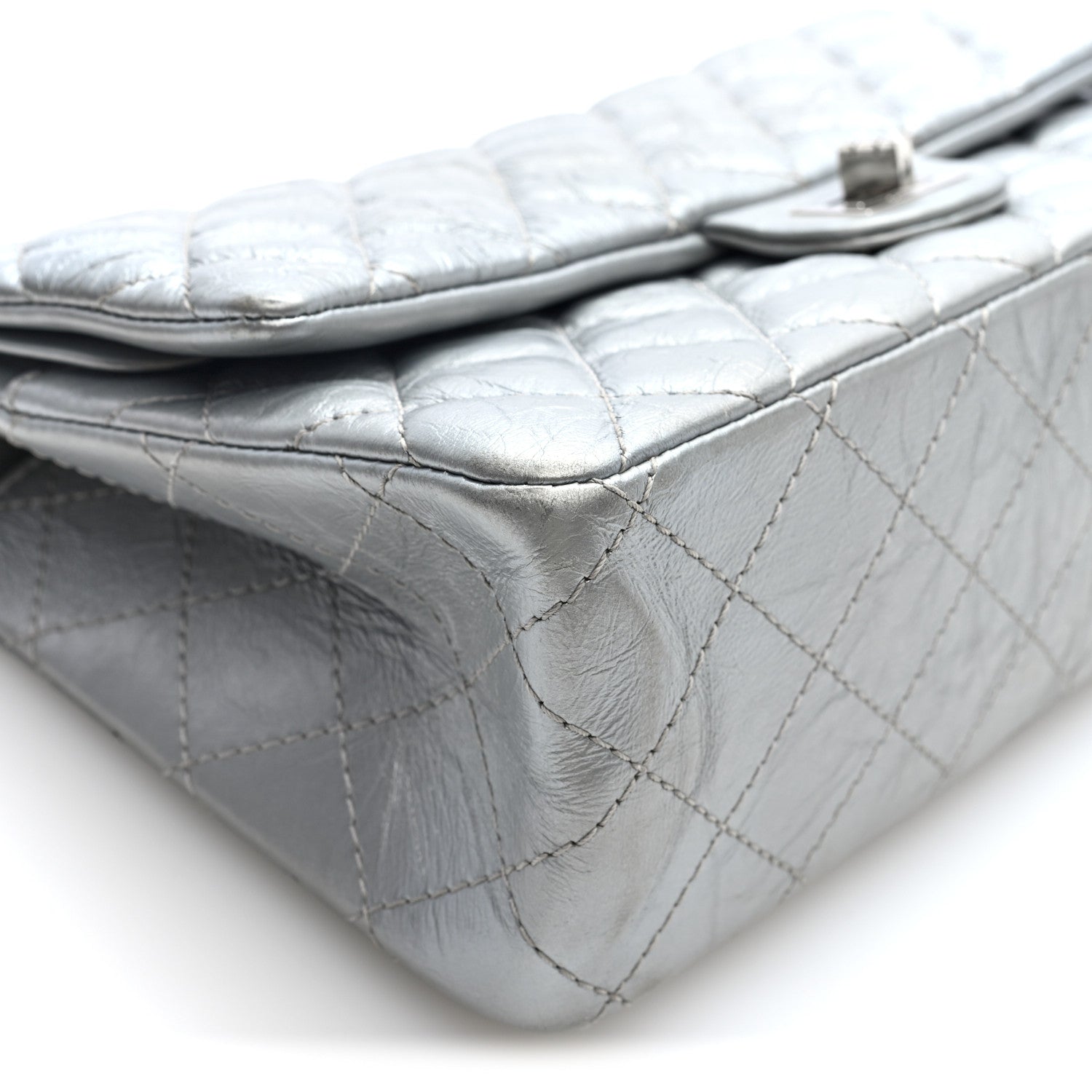 Chanel Metallic Lambskin Quilted 2.55 Reissue 226 Flap Silver