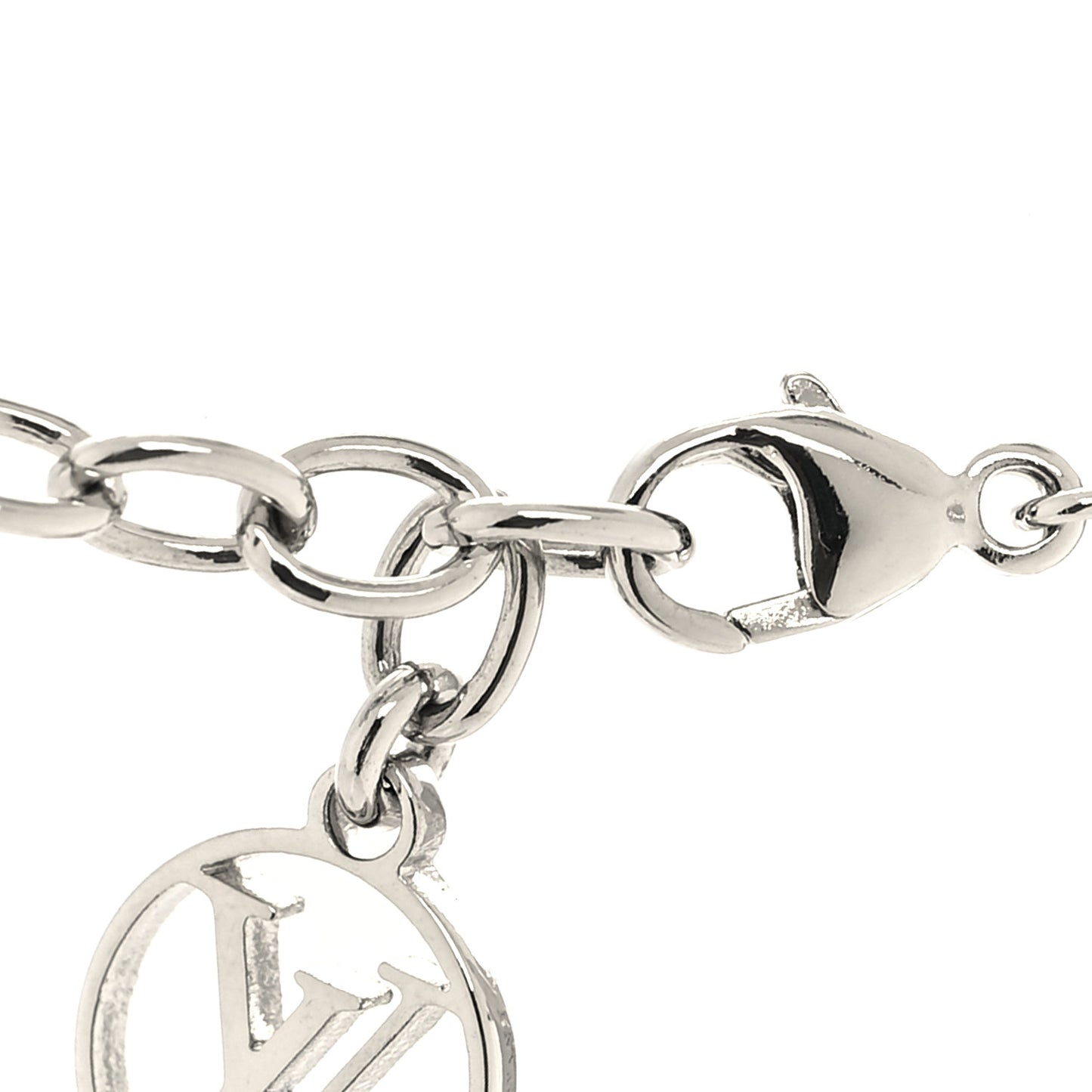 Metal Essential V Supple Necklace Silver