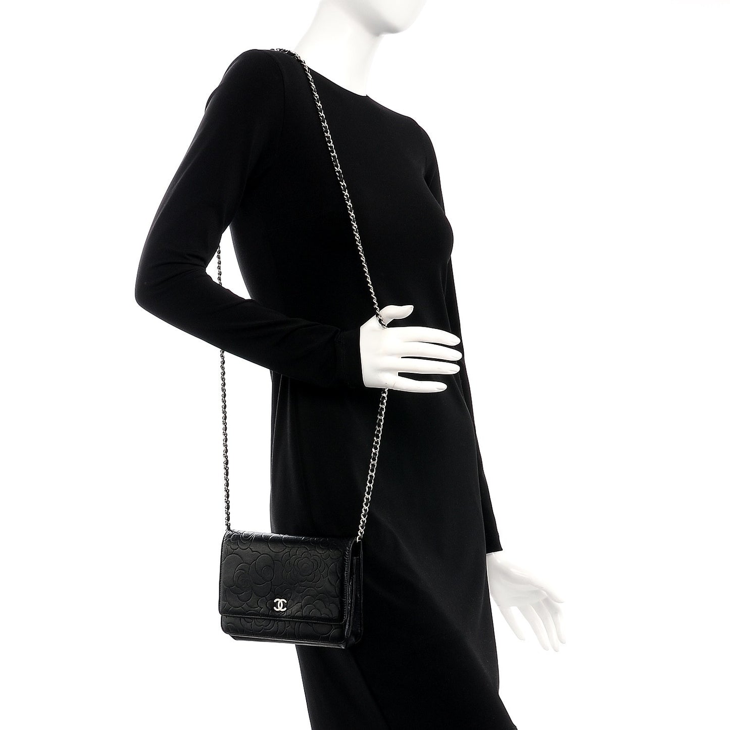 Lambskin Camellia Wallet on Chain WOC Black