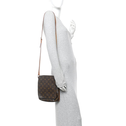Louis Vuitton Monogram Musette Salsa 2 of 12