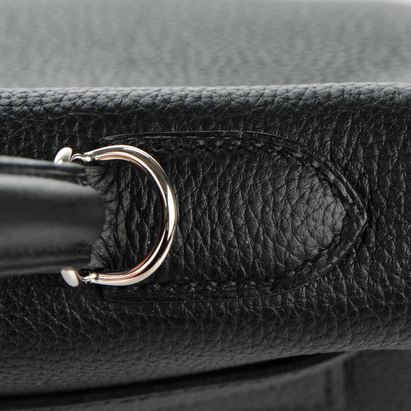 Togo Kelly Retourne 32 Black