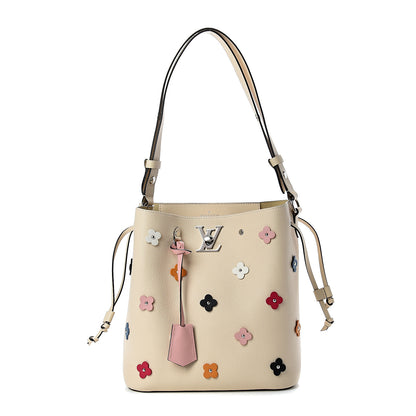 Louis Vuitton Calfskin Flowers Lockme Bucket Creme 1 of 10