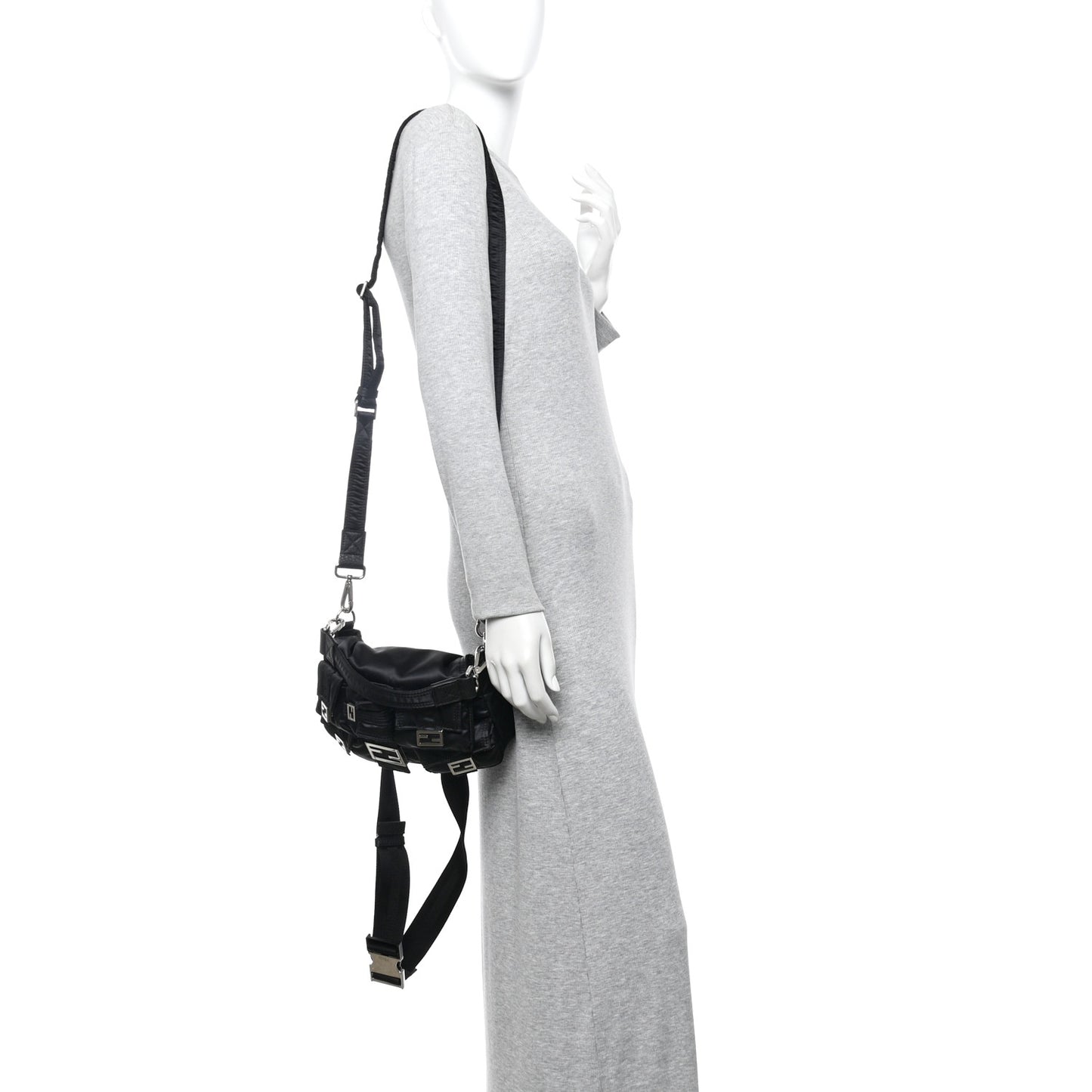 Econyl Cuoio Romano Multipocket Baguette Black
