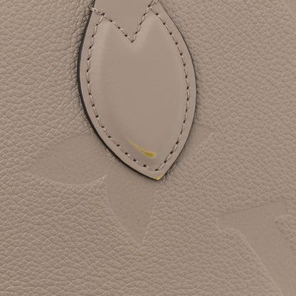 Louis Vuitton Empreinte Monogram Giant Onthego MM Tourterelle 11 of 12