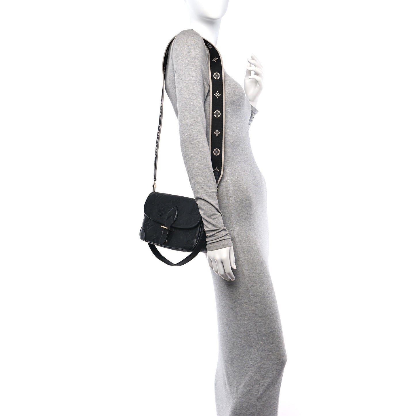 Empreinte Monogram Giant Diane Black