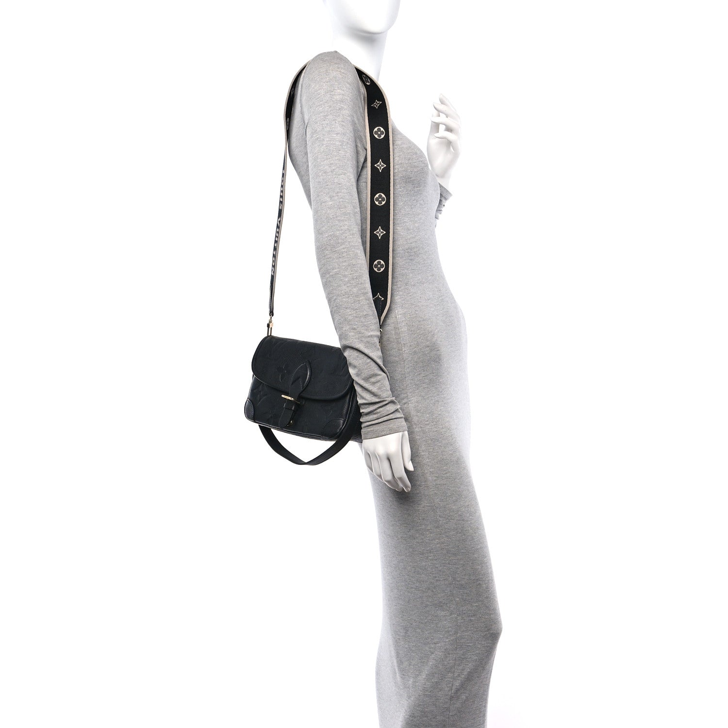 Louis Vuitton Empreinte Monogram Giant Diane Black 2 of 9