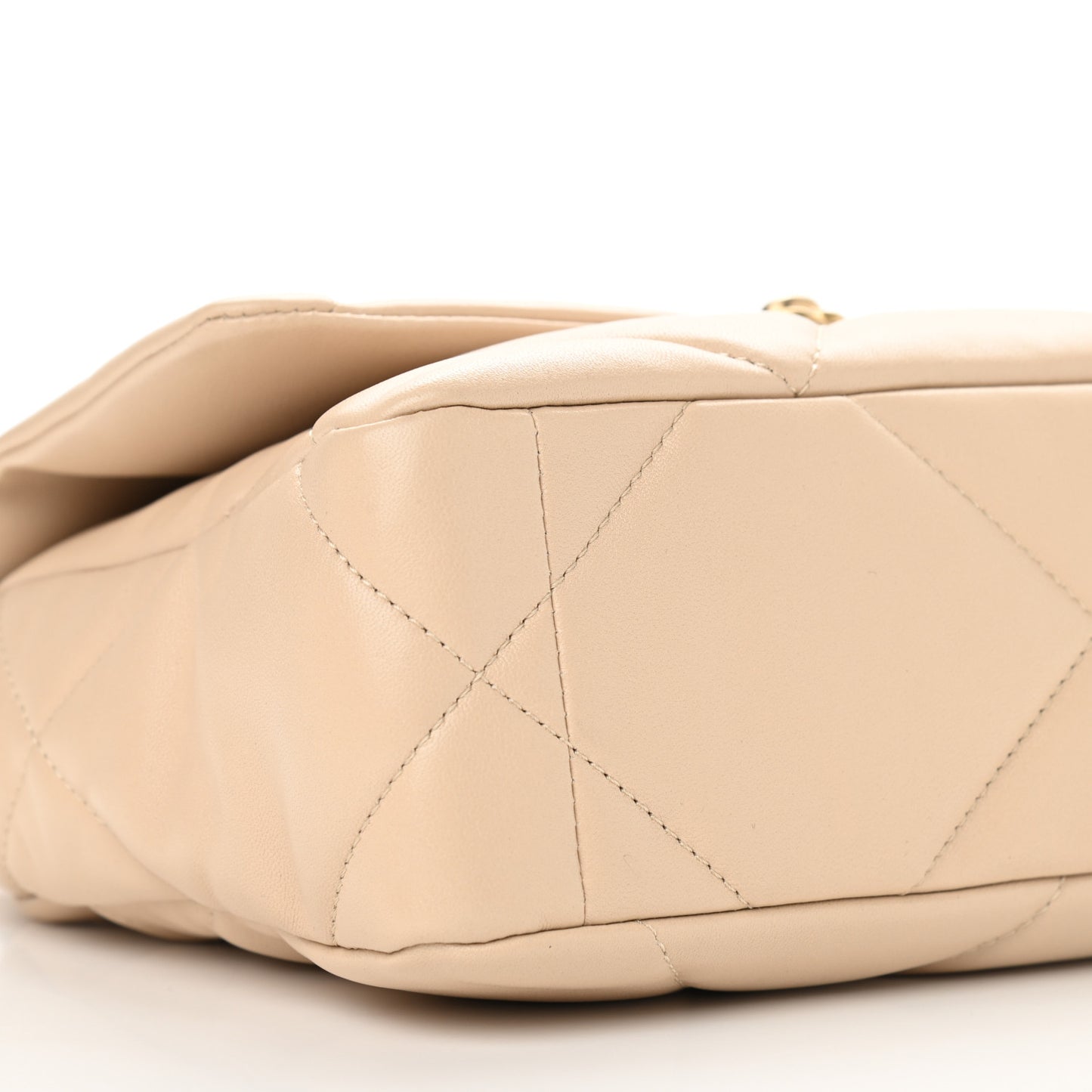 Lambskin Quilted Medium Chanel 19 Flap Beige