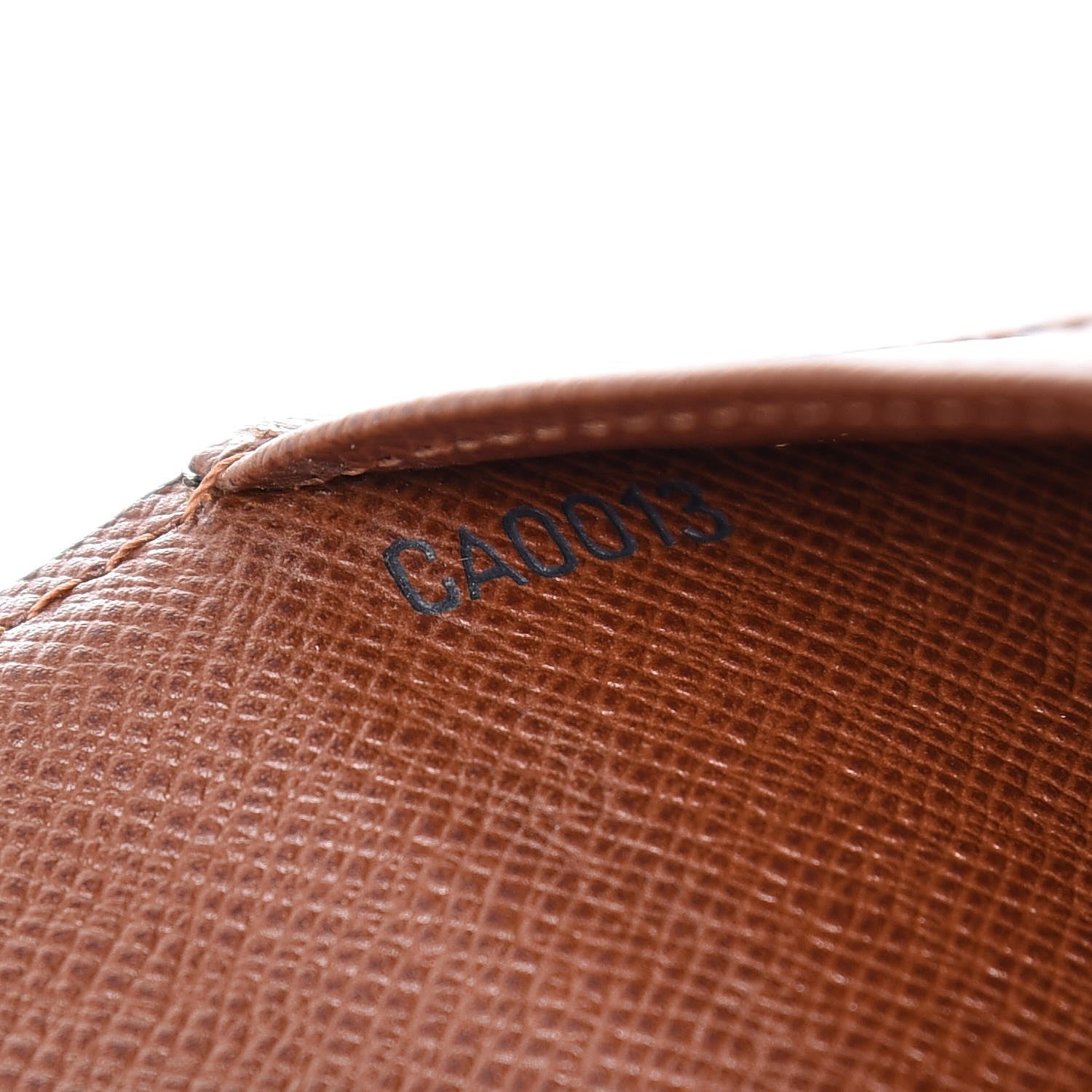 Louis Vuitton Monogram Small Ring Agenda Cover 7 of 9