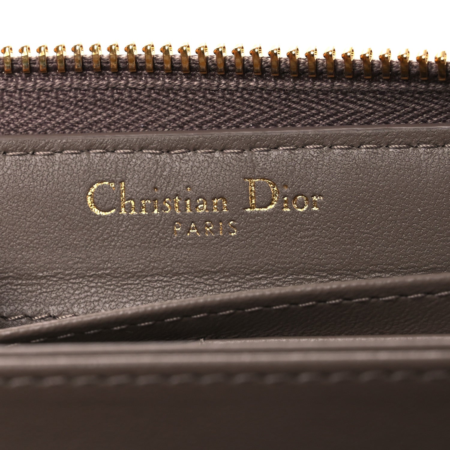 Christian Dior Grained Calfskin Supple Cannage Caro Zip Wallet Taupe 6 of 7