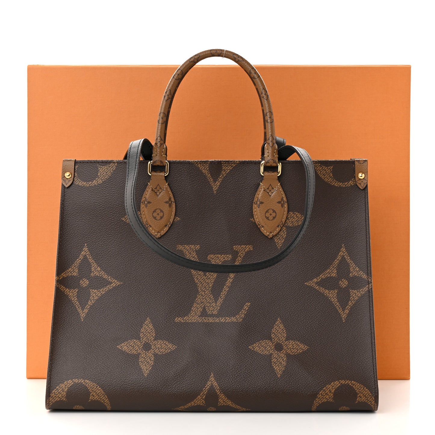 Reverse Monogram Giant Onthego MM