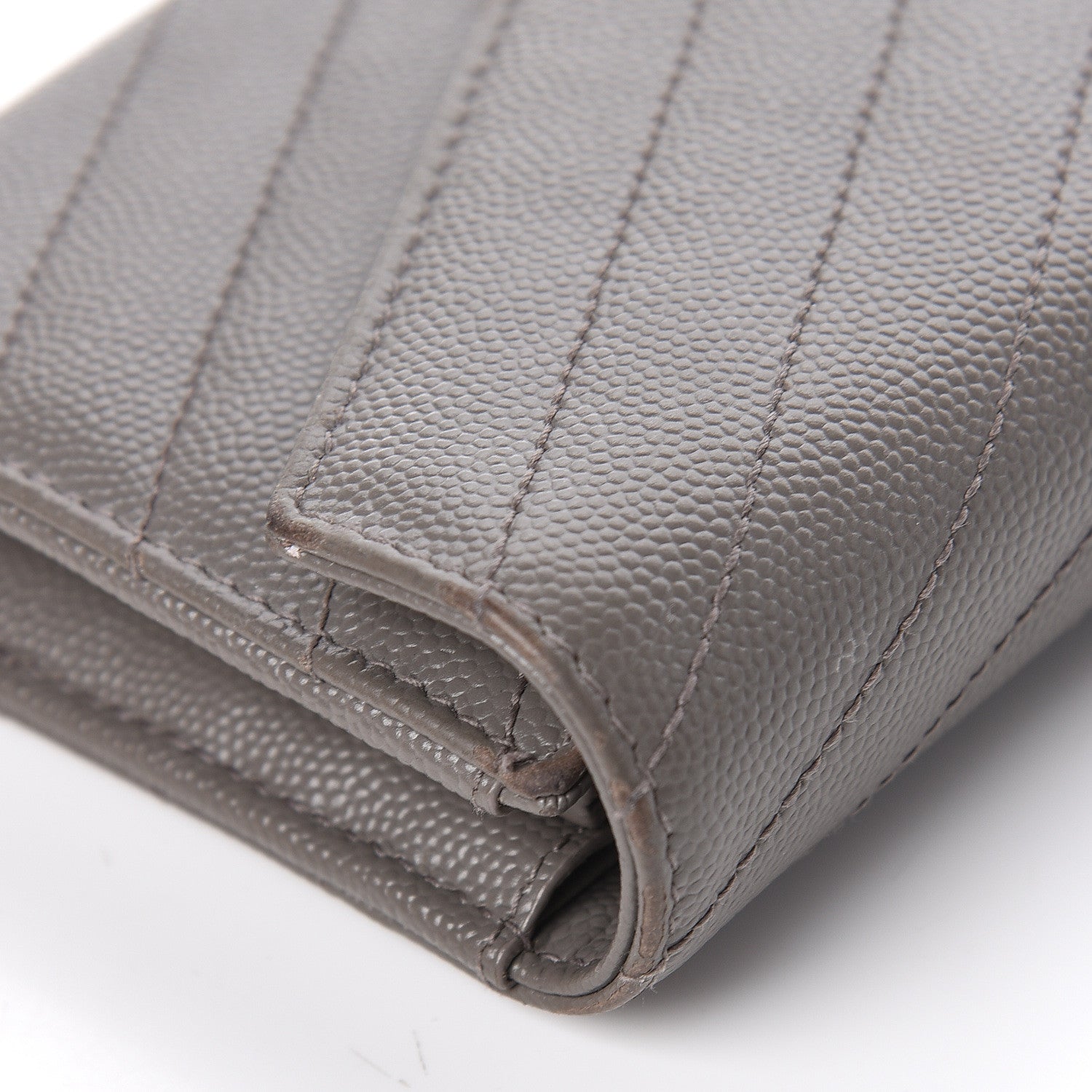Saint Laurent Grain De Poudre Matelasse Chevron Monogram Flap Wallet Fog 11 of 11