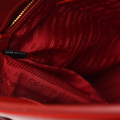 Prada Saffiano Vernice Parabole Tote Rosso 9 of 11