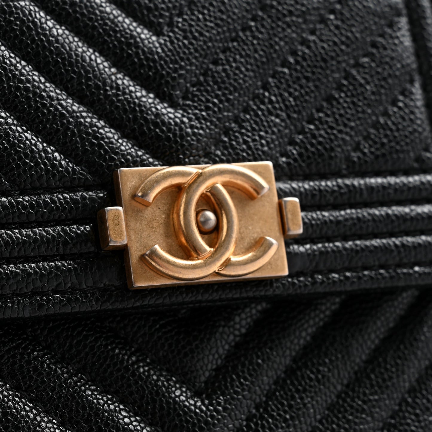 Caviar Chevron Quilted Boy Compact Wallet Black
