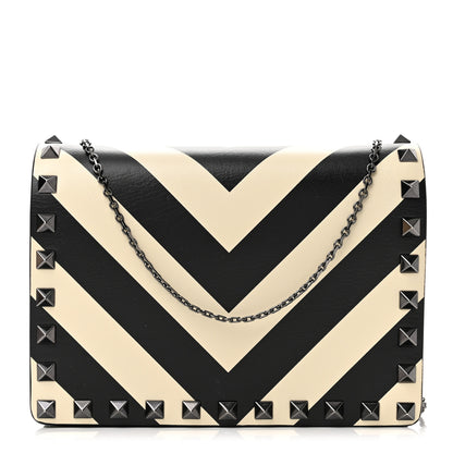 Valentino Garavani Vitello Chevron Rockstud Wallet on Chain Light Ivory Black 1 of 10