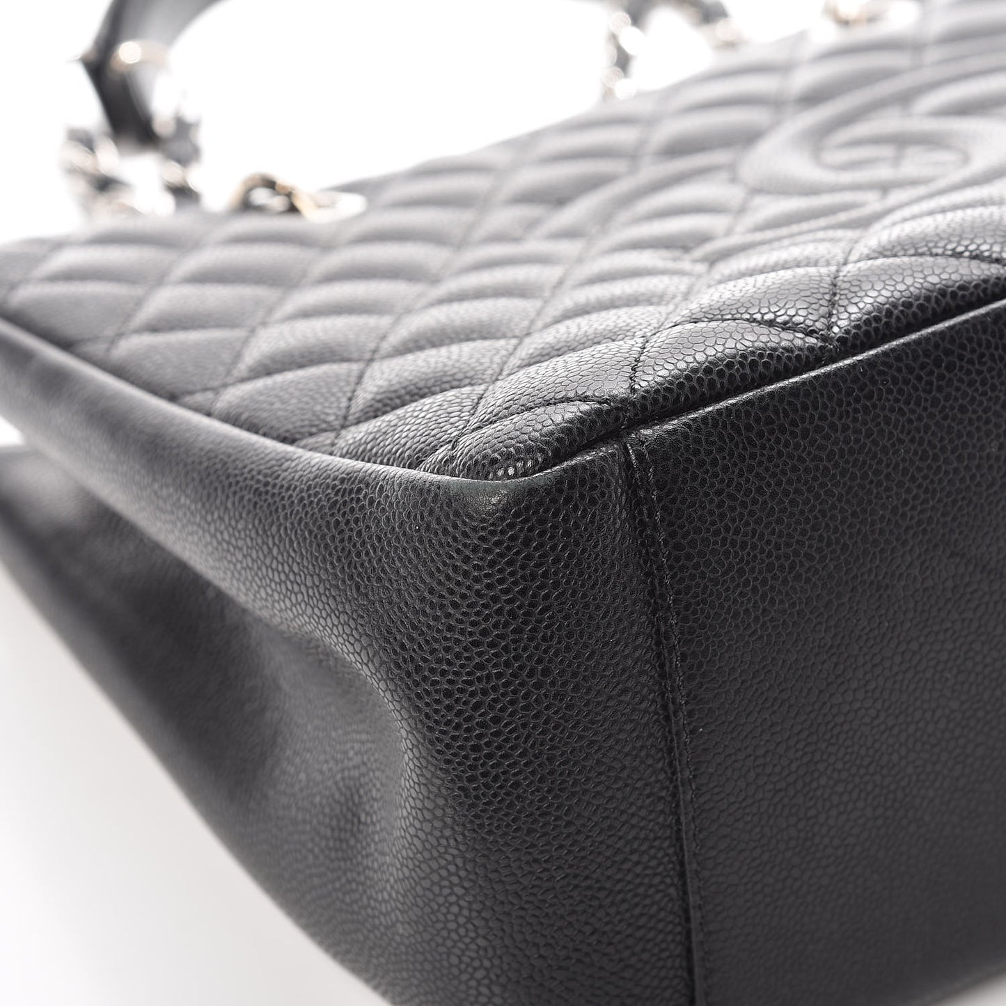 Caviar Quilted Grand Shopping Tote GST Black