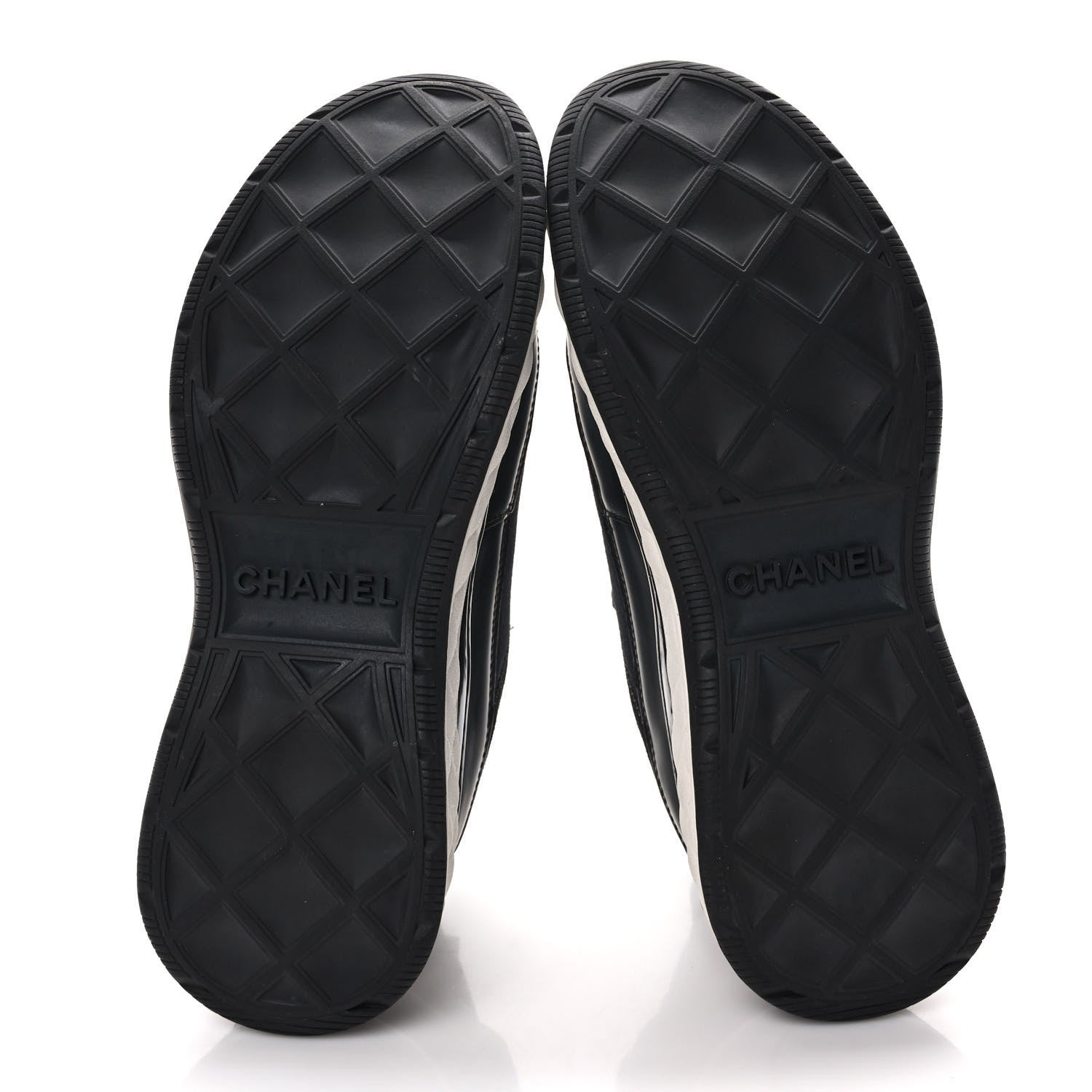 Chanel Velvet Calfskin Mixed Fibers CC Sneakers 38 Black 6 of 11