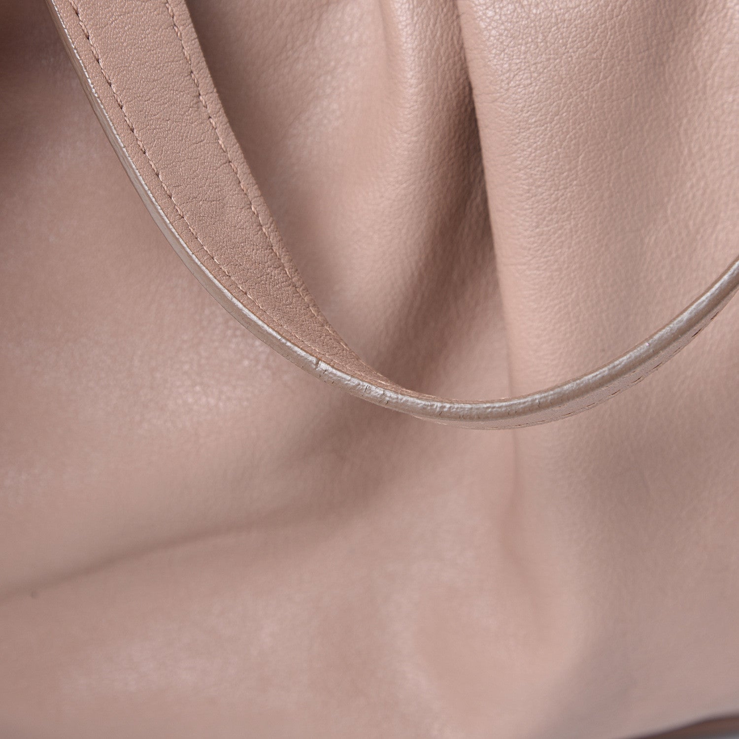 Miu Miu Vitello Lux Gathered Tote Cammeo 17 of 18