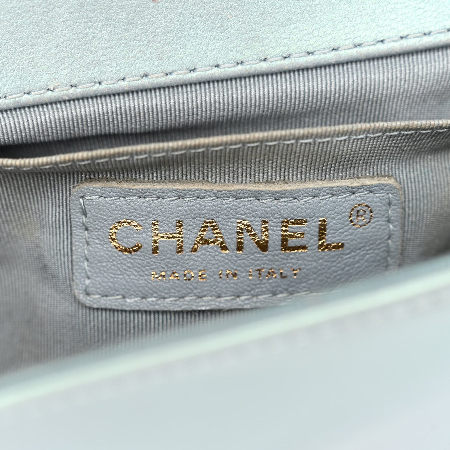 Iridescent Patent Calfskin Quilted Medium Boy Flap Light Blue