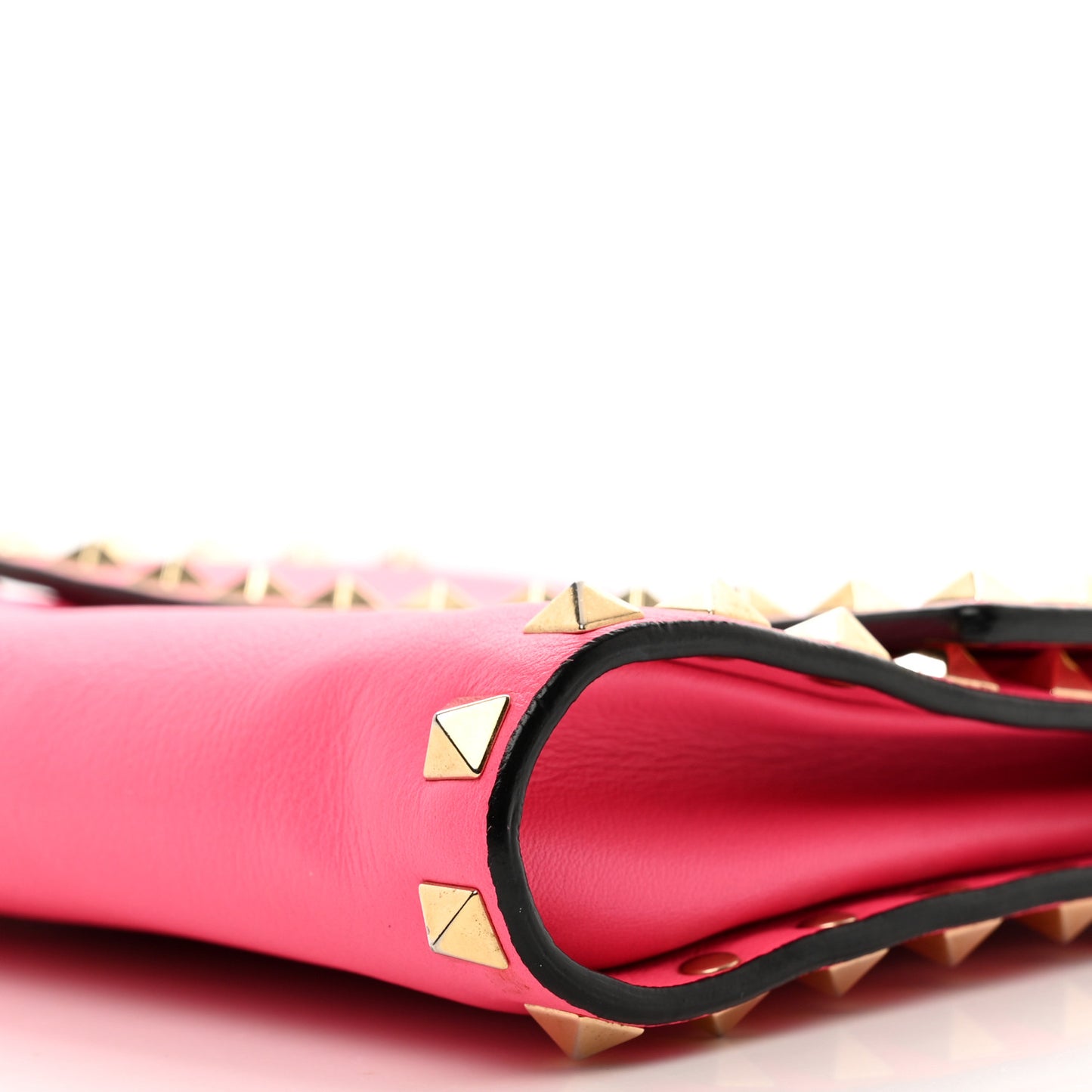 Vitello Rockstud Chain Flap Crossbody Bag Fuxia Fluo