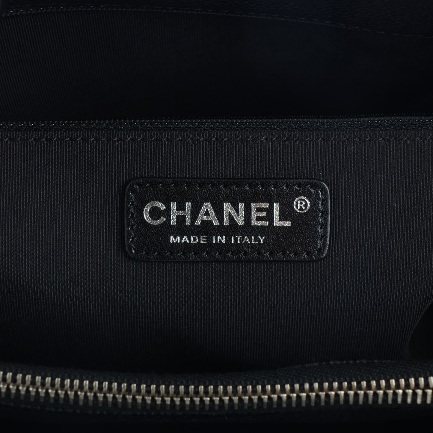 Caviar Quilted Grand Shopping Tote GST Black