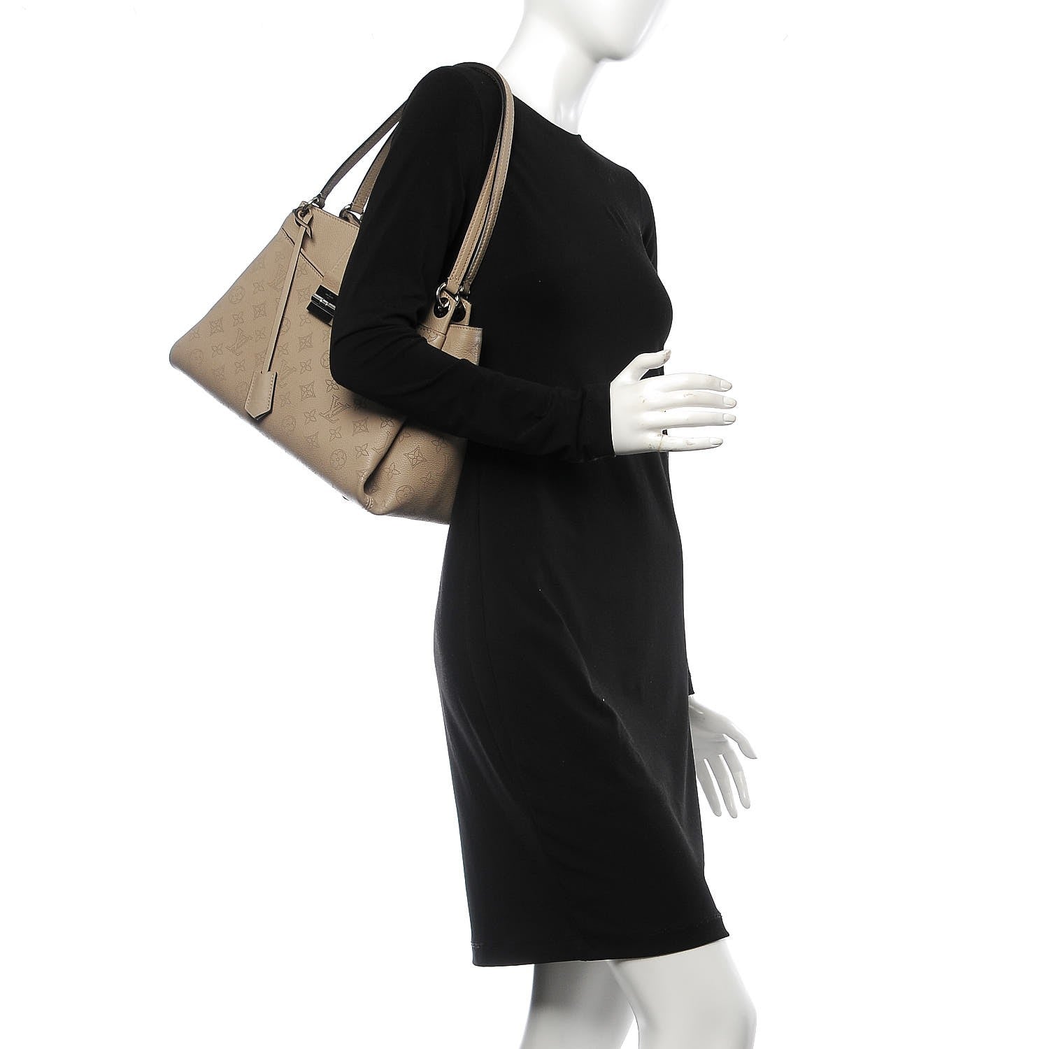 Louis Vuitton Mahina Calfskin Sevres Galet 2 of 7