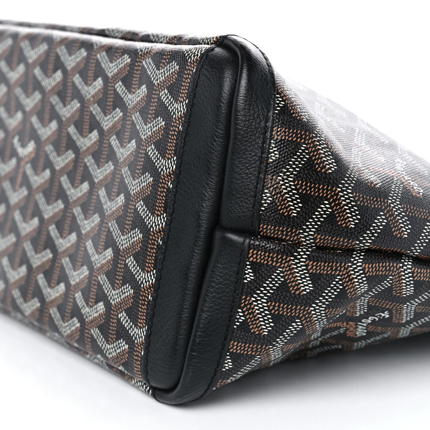 Goyardine Artois PM Black