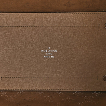 Louis Vuitton Mahina Hina MM Galet 7 of 10