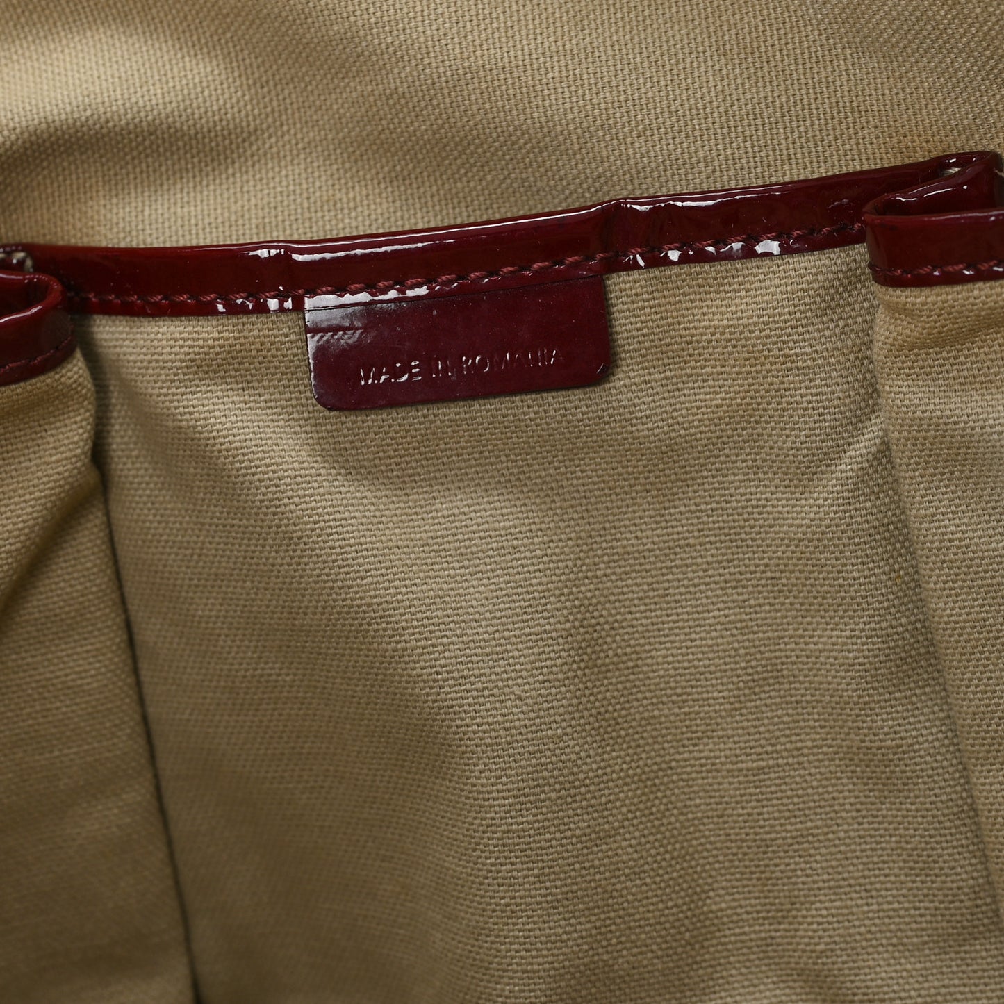Nova Check Heart Tote Red