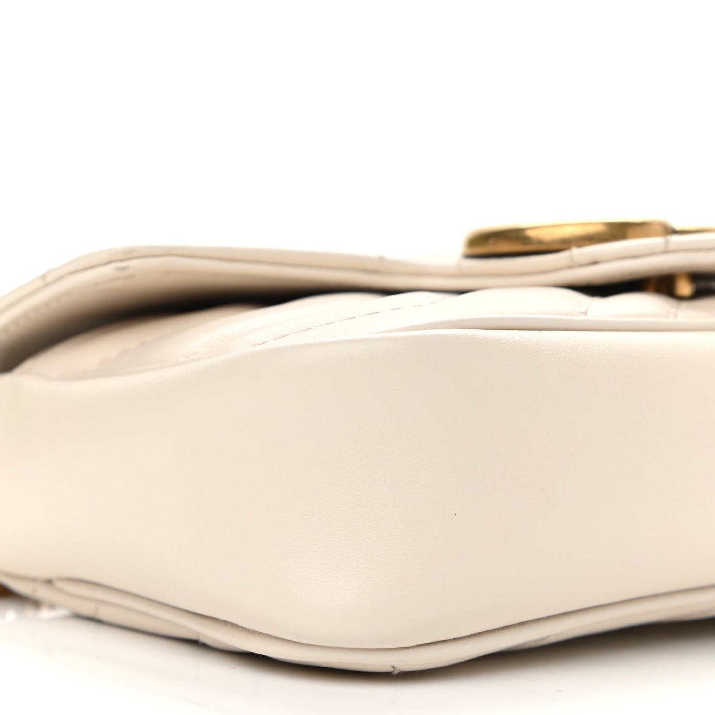 Calfskin Matelasse Super Mini GG Marmont Shoulder Bag White
