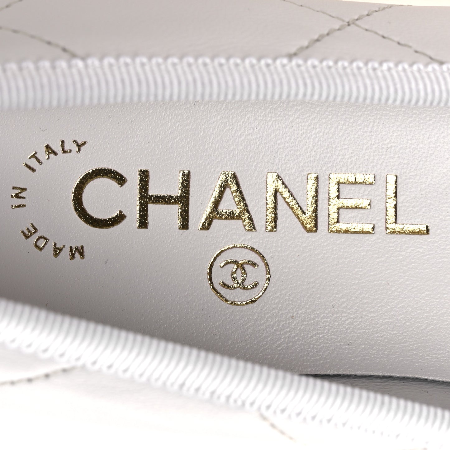 Lambskin Quilted CC Cambon Ballet Flats 37 White Black
