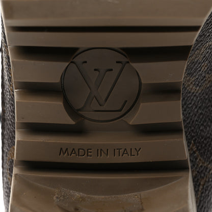 Louis Vuitton Suede Calfskin Monogram Laureate Platform Desert Boots 40 Taupe 7 of 9