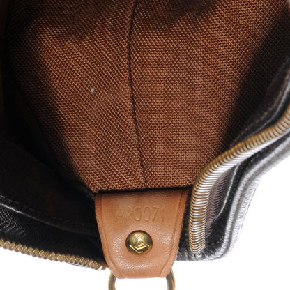 Louis Vuitton Monogram Cabas Mezzo 7 of 7