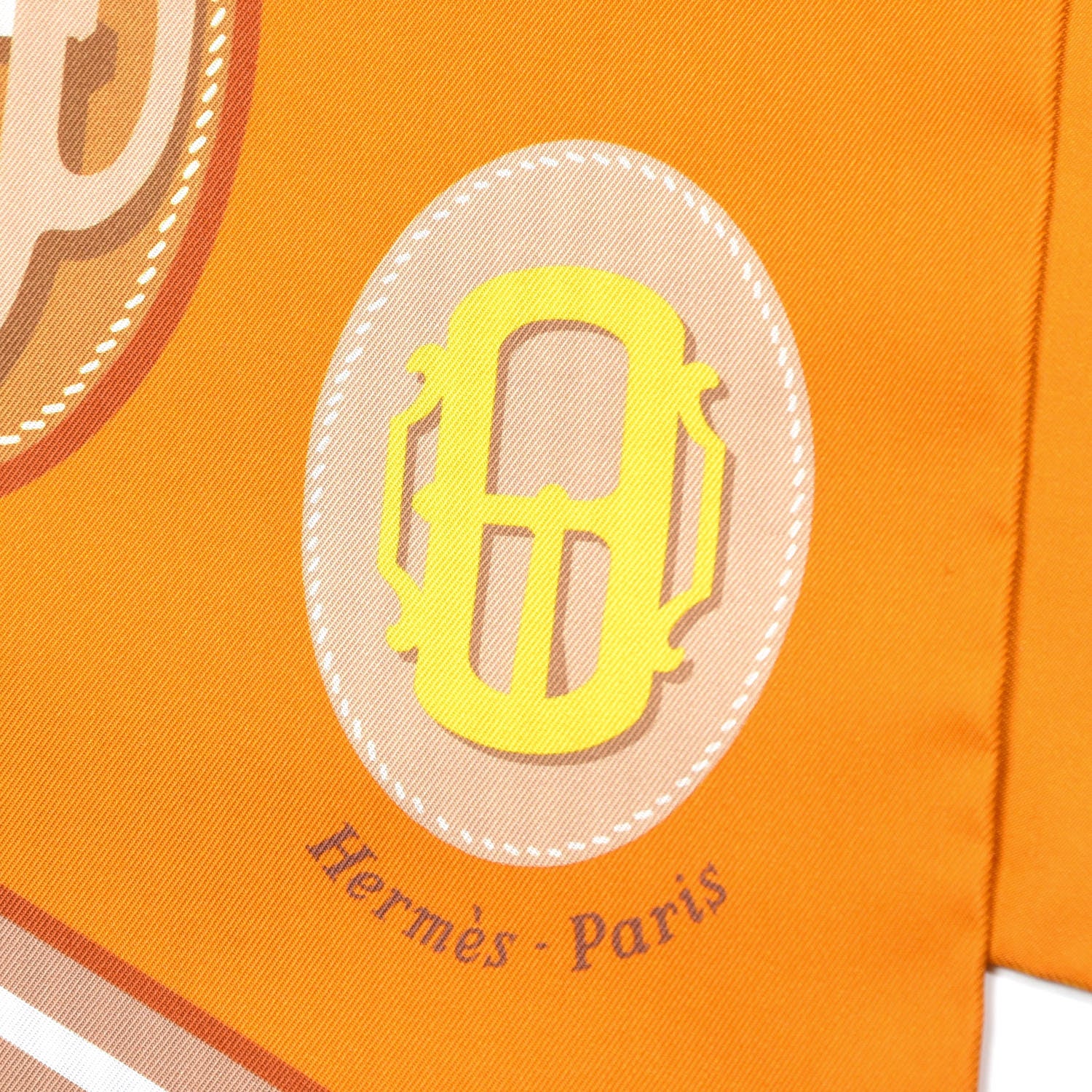 Hermes Silk Bouclerie Moderne Vichy Maxi Twilly Jaune Vif Potiron Miel 3 of 8