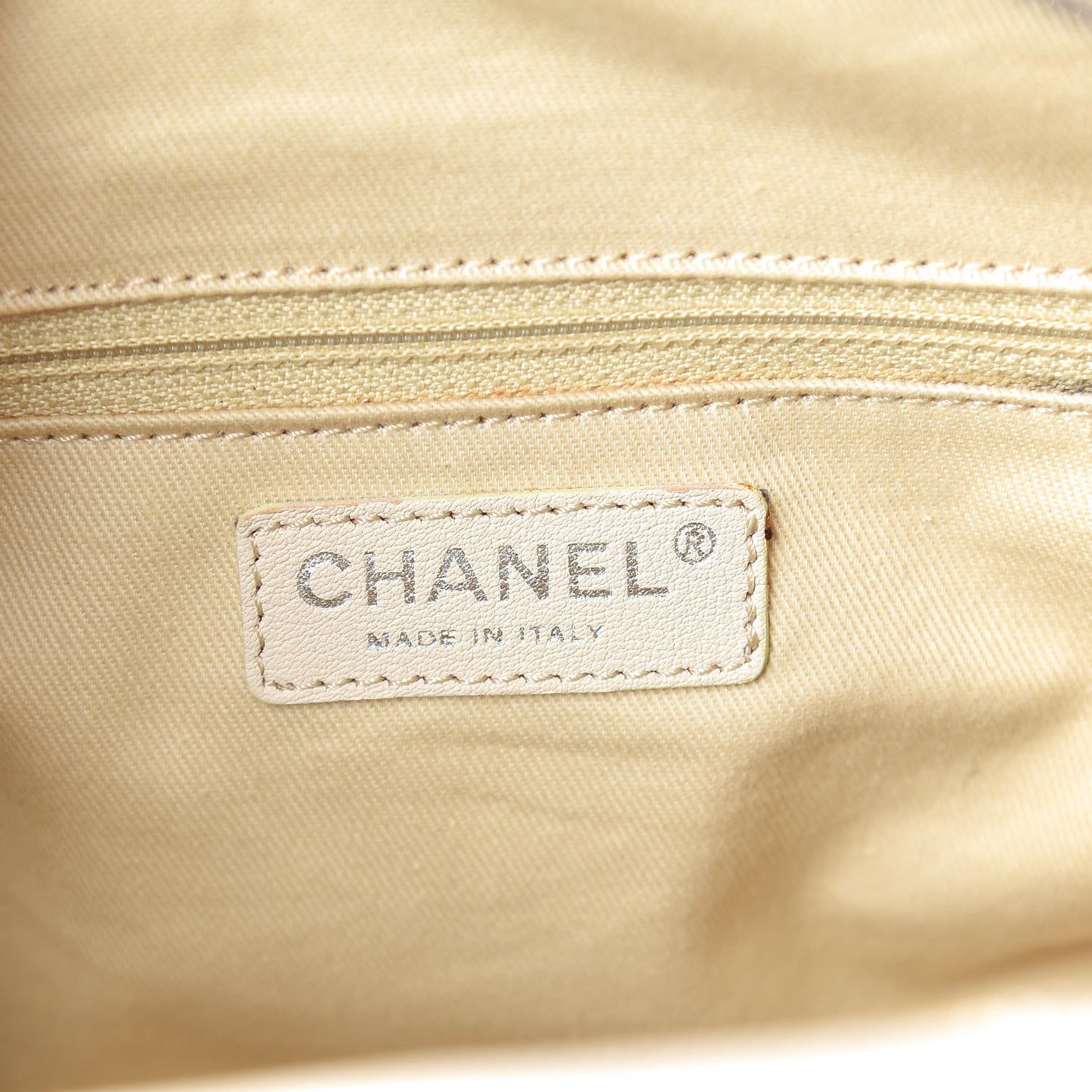 Goatskin Square Stitch Essential Bowler Beige