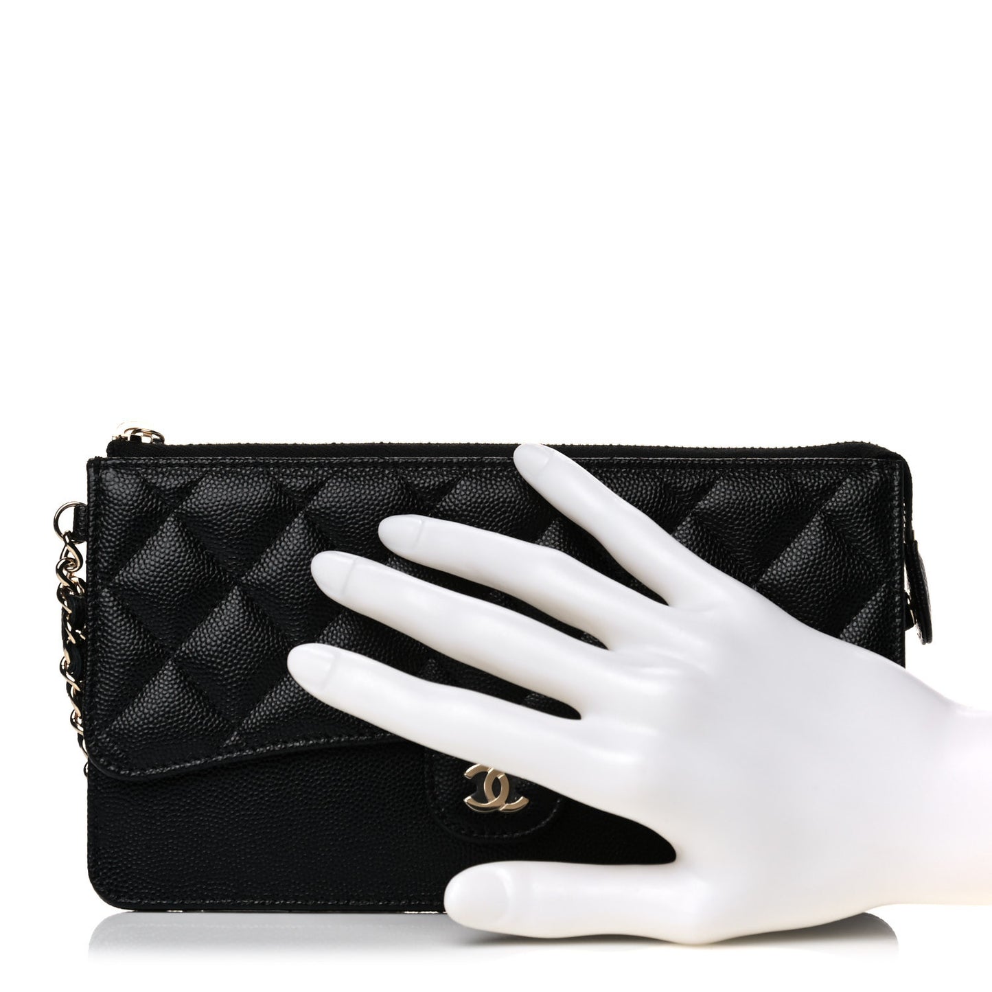 Caviar Quilted Classic Pouch With Handle Black