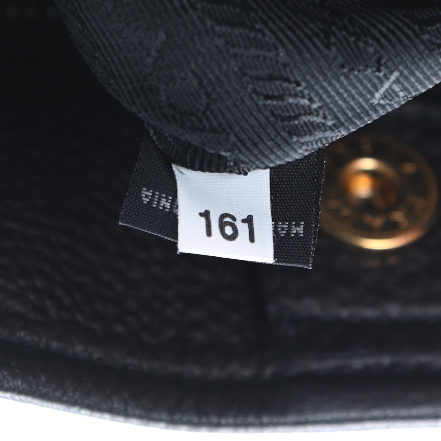 Tessuto Nylon Vitello Daino Tote Black