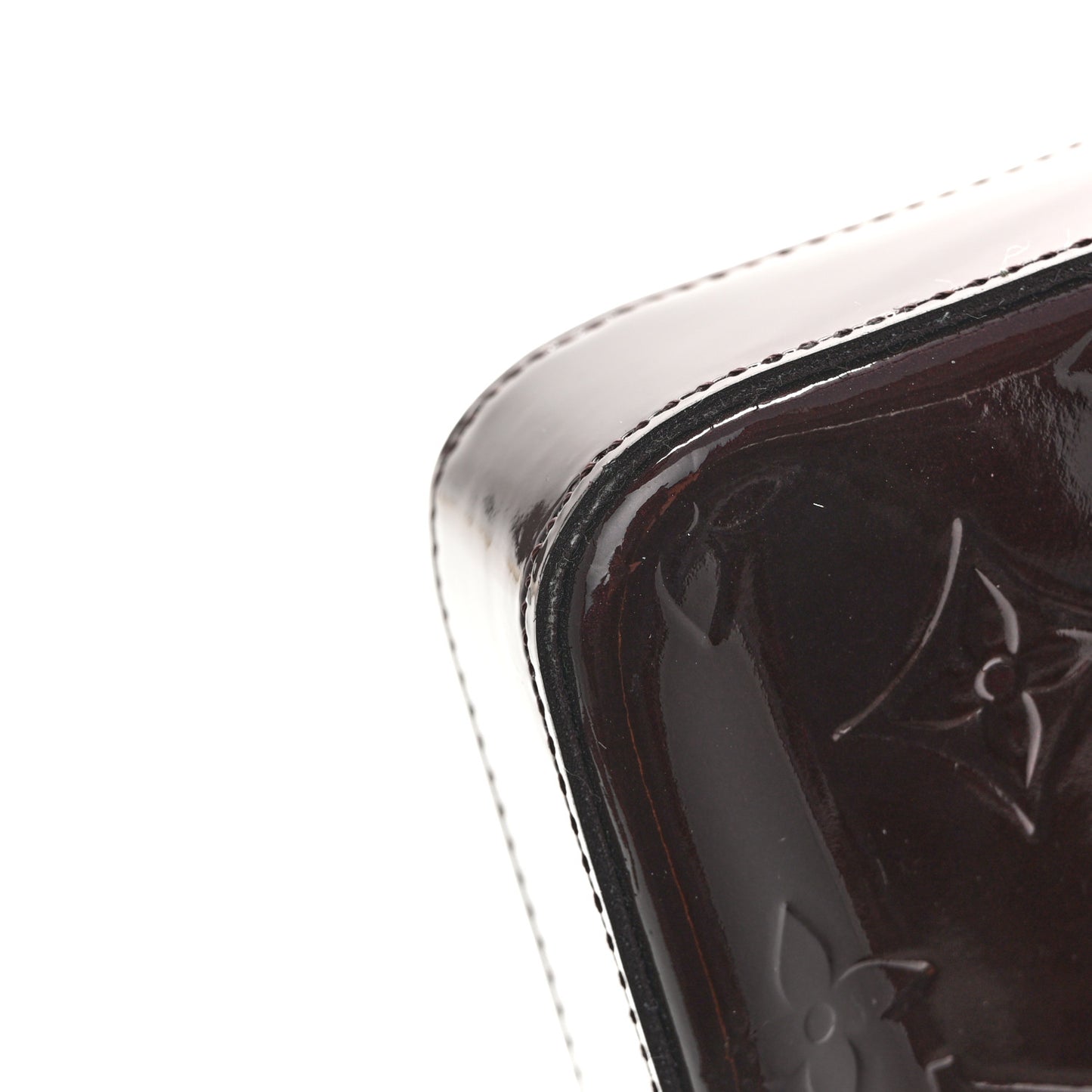 Vernis Pochette Felicie Chain Wallet Amarante