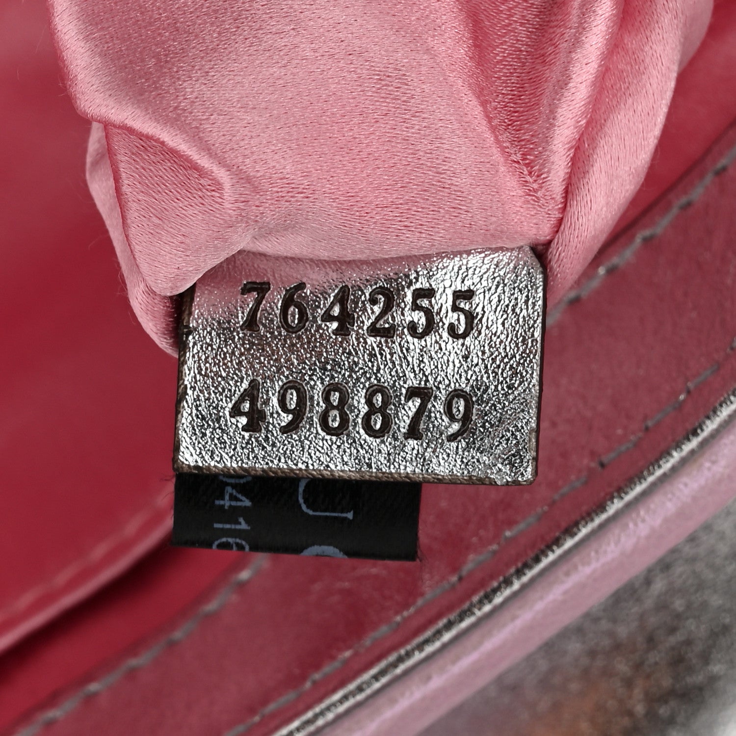 Gucci Iridescent Nappa Vertical Matelasse Medium Maxi Horsebit Chain Shoulder Bag Escape Pink 7 of 10