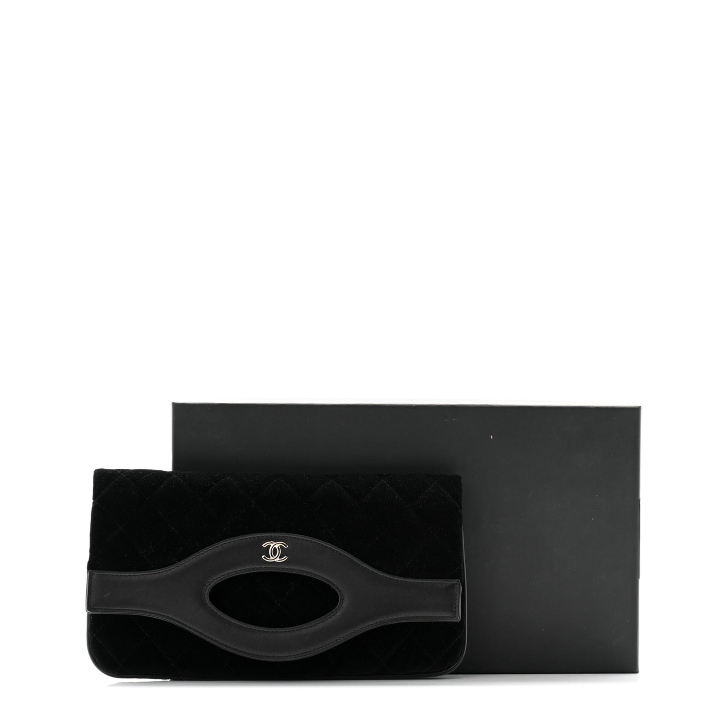Velvet Lambskin 31 Pouch Black
