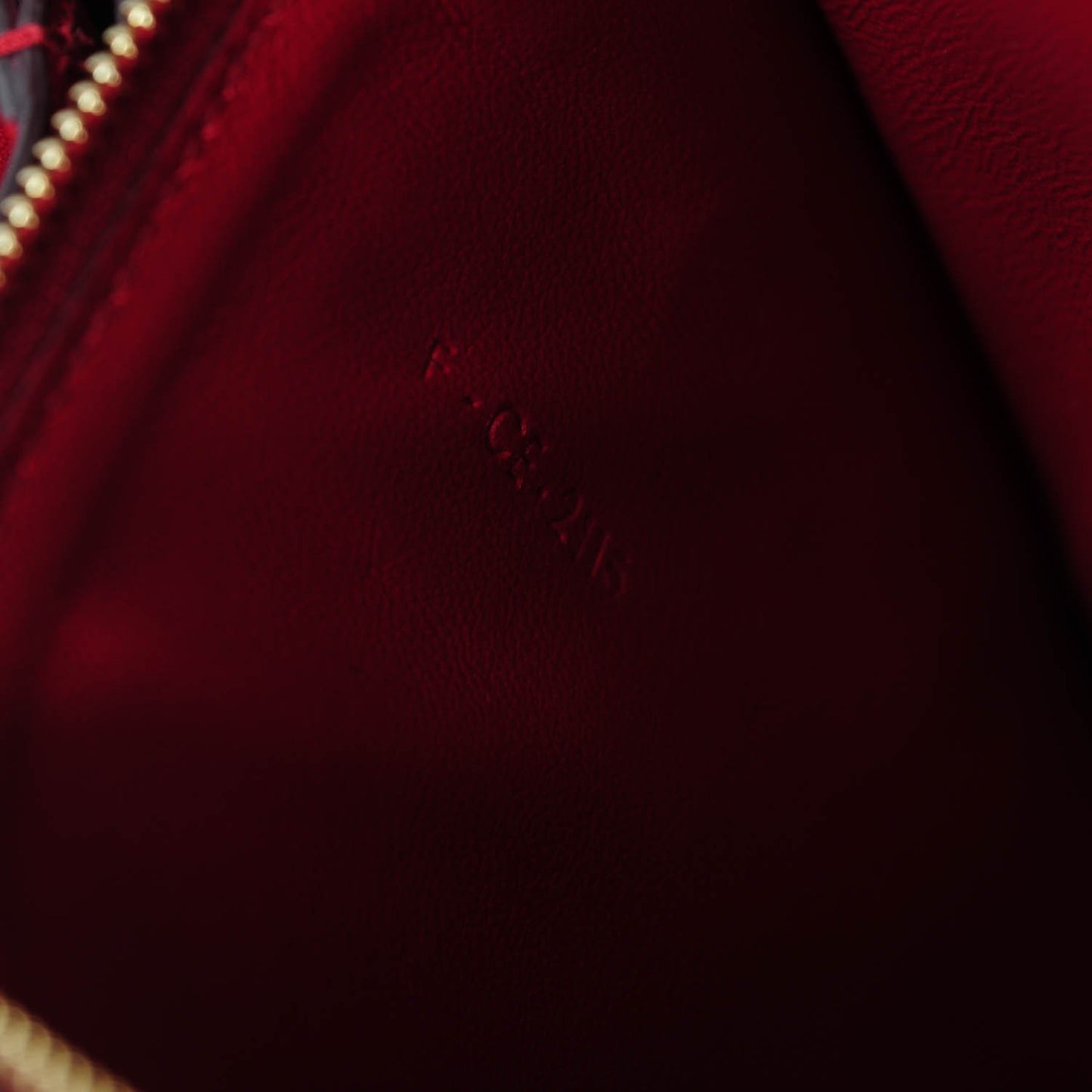 Smooth Calfskin Medium Classic Box Flap Bag Red