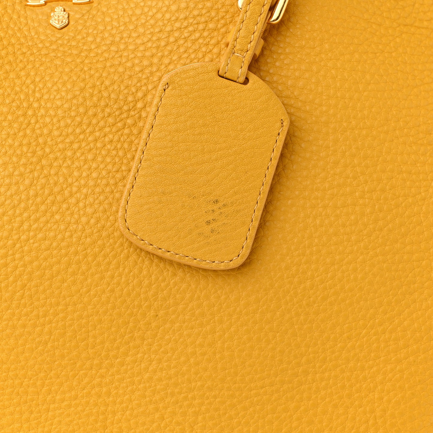 Vitello Daino Side Zip Tote Mimosa