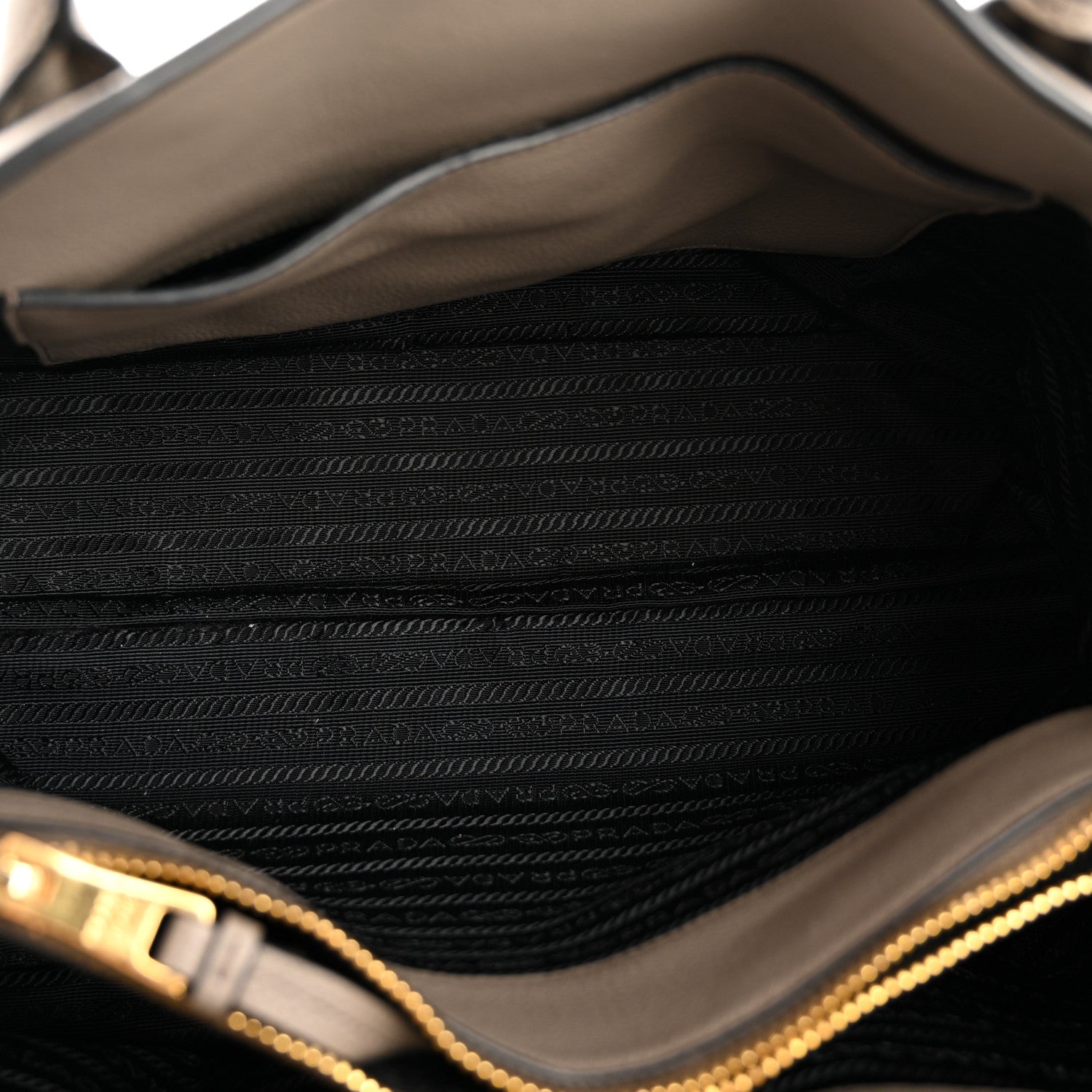 Prada Vitello Daino Tote Argilla 5 of 15