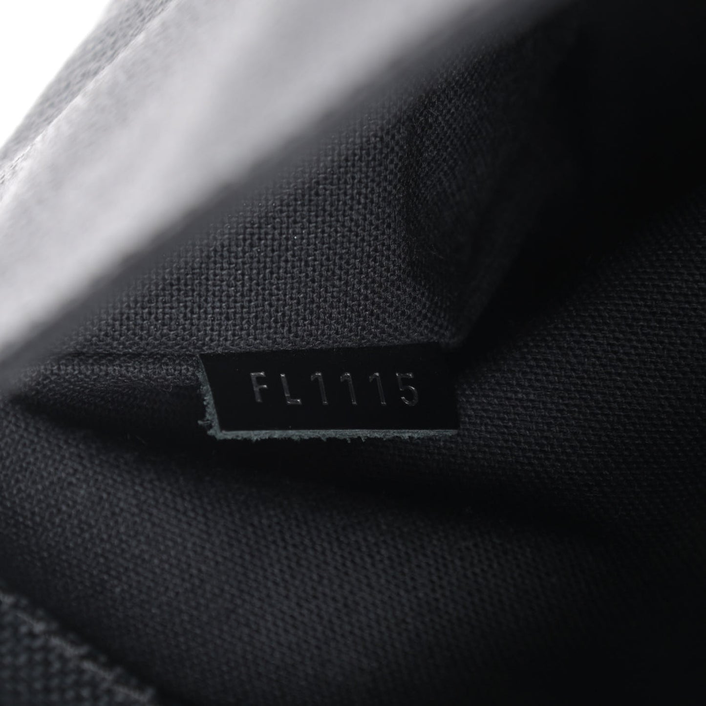 Damier Graphite District PM